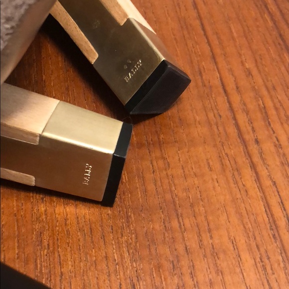 BALLY | Peep Toe Fishnet Wood Block Heels - V Rare - Picture 8 of 8